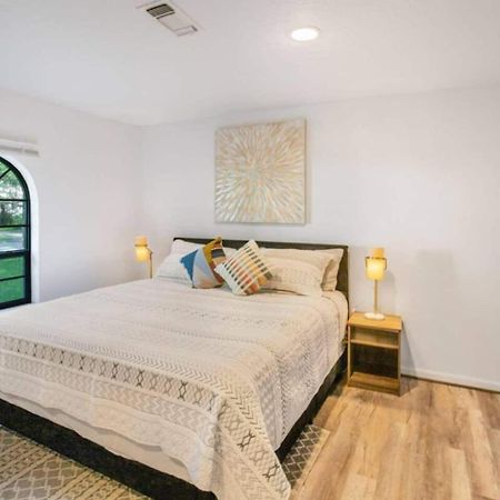 فيلا Sunmeadow Manor Retreat Friendswood المظهر الخارجي الصورة
