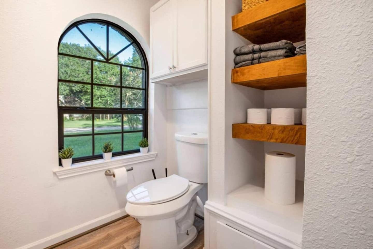 فيلا Sunmeadow Manor Retreat Friendswood المظهر الخارجي الصورة